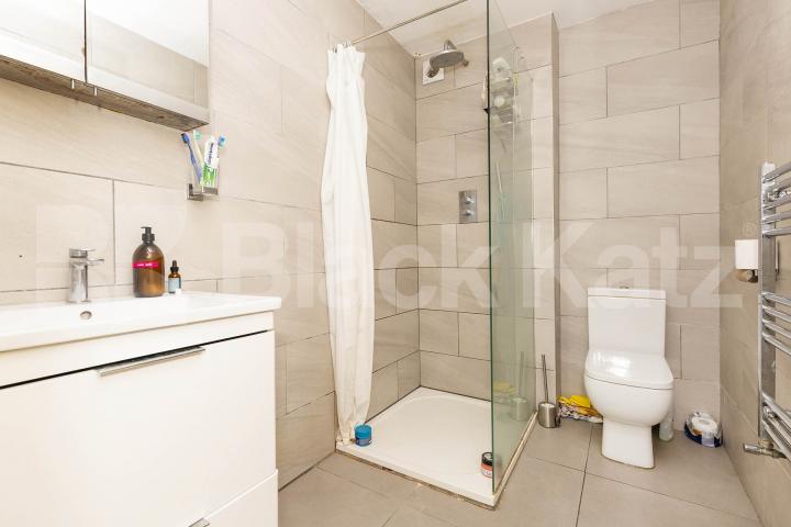 Brilliantly located  2 bedroom property in a vibrant area in Dalston Dalston Lane, Dalston